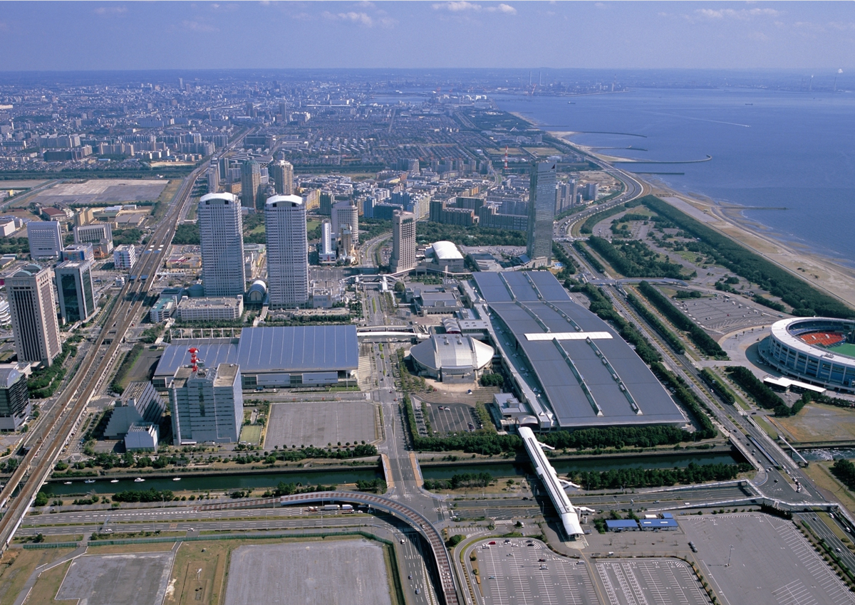 幕張メッセ 施工事例 芝工業株式会社