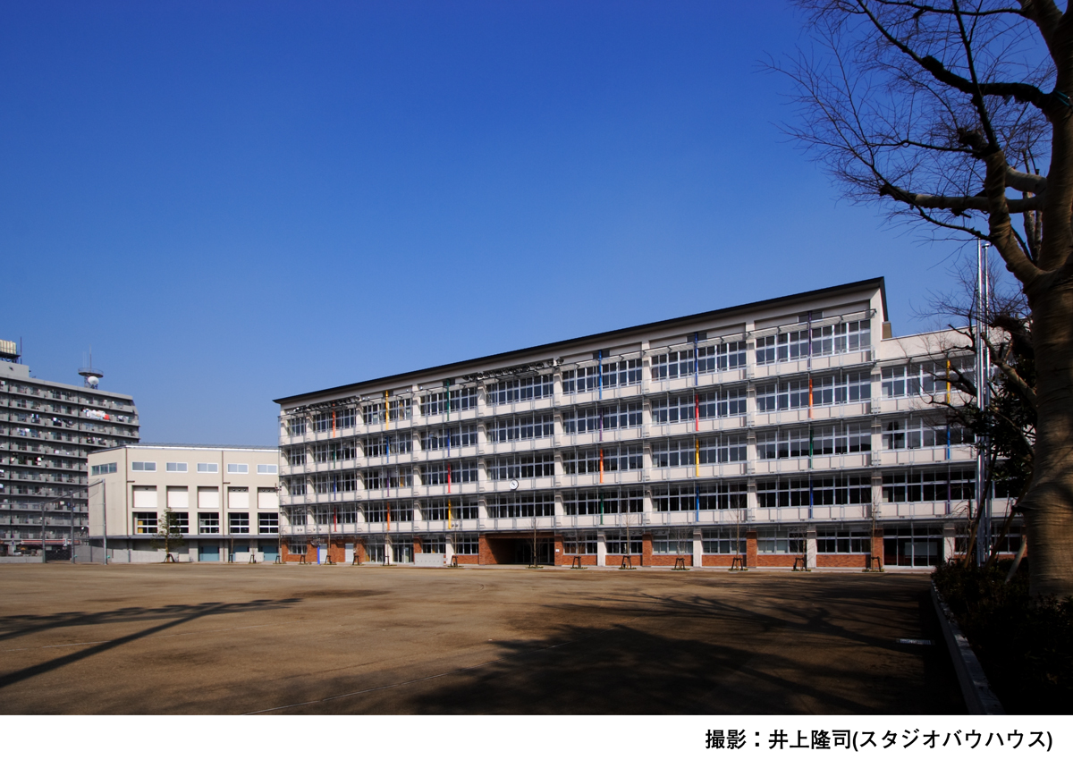 ■新宿区立西早稲田中学校